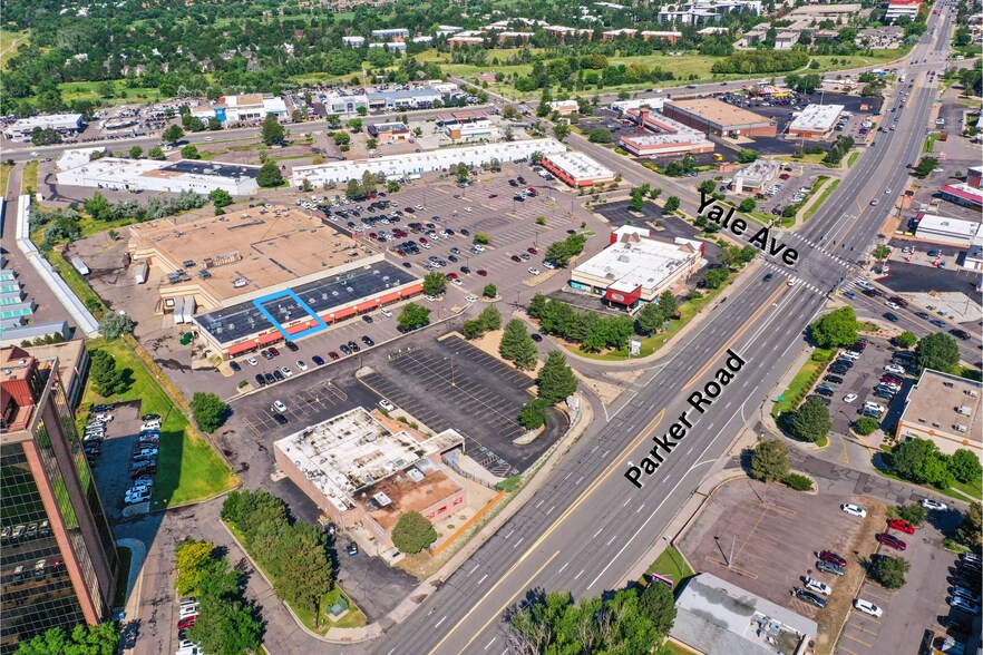 More Photos Of 2701-2787 S Parker Rd, Aurora Unknown For Lease
