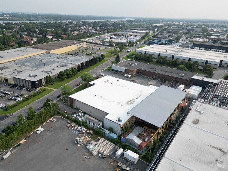 More Photos Of 2000 St De La Métropole, Longueuil Industrial For Sale