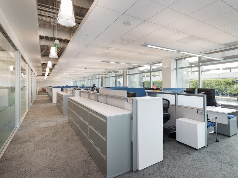 More Photos Of 2151 E Grand Ave, El Segundo Office For Lease