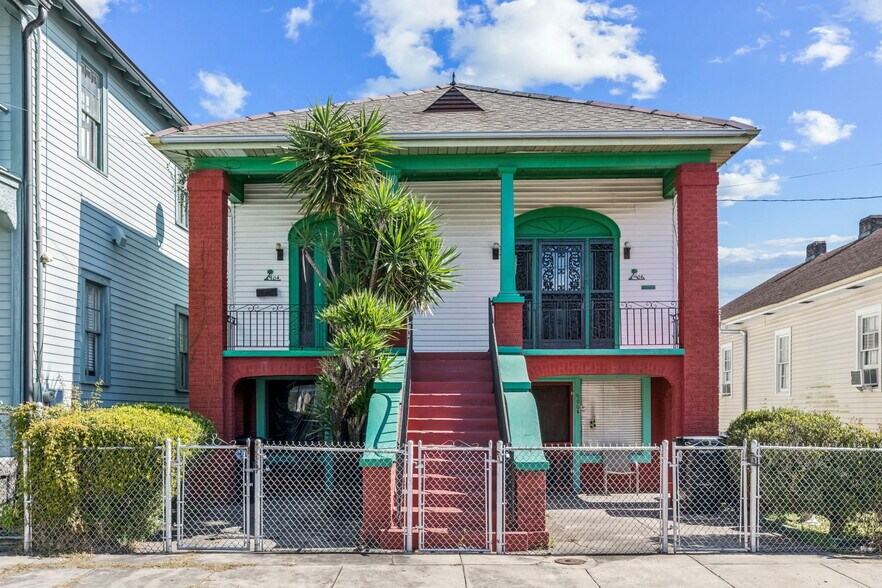 Primary Photo Of 906 Verret St, New Orleans Multifamily For Sale
