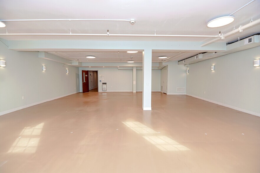 More Photos Of 24-28 High St, Medford Apartments For Lease