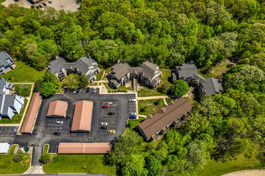 More Photos Of 2700-2714 W Willow Lake Dr, Peoria Apartments For Sale