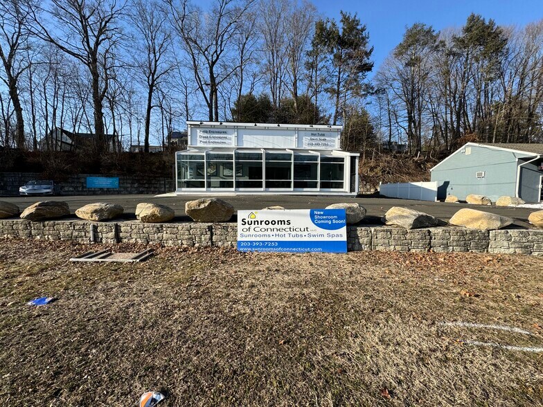More Photos Of 57 New Haven Rd, Seymour Storefront For Lease