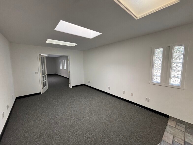 More Photos Of 11942 Western Ave, Garden Grove Warehouse For Sale