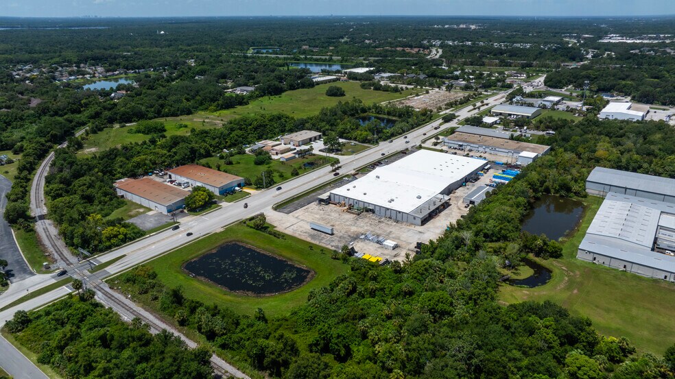 More Photos Of 1770 E Lake Mary Blvd, Sanford Warehouse For Sale