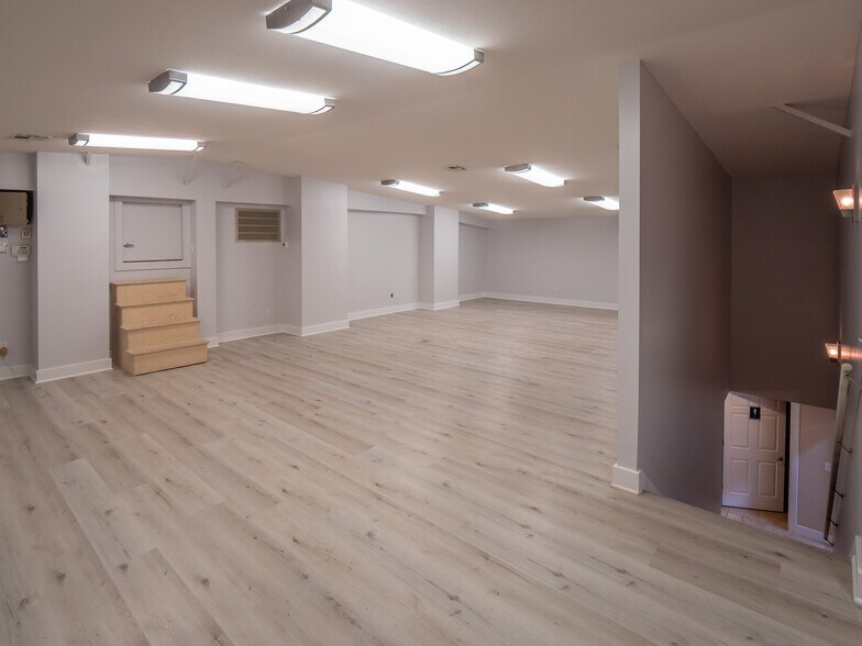 More Photos Of 115 St Elmo Rd, Austin Unknown For Lease