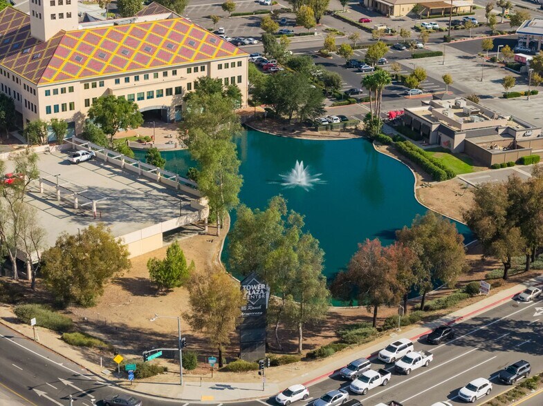More Photos Of 27520 Ynez Rd, Temecula General Retail For Sale