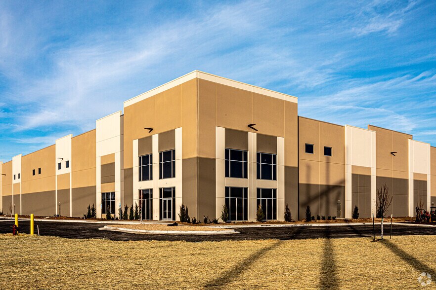 Primary Photo Of 2601 Hughes Rd, Liberty Distribution For Lease
