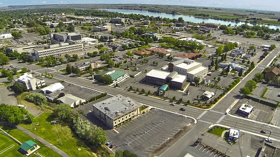 More Photos Of 925 Stevens Dr, Richland Office For Lease