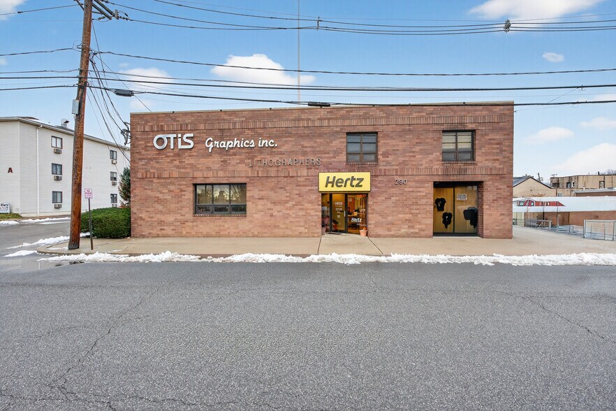 Primary Photo Of 290 Grant Ave, Lyndhurst Light Manufacturing For Lease
