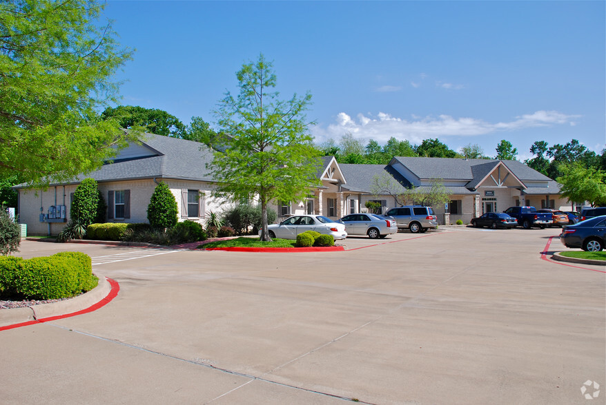 Primary Photo Of 2605 Sagebrush Dr, Flower Mound Office For Lease