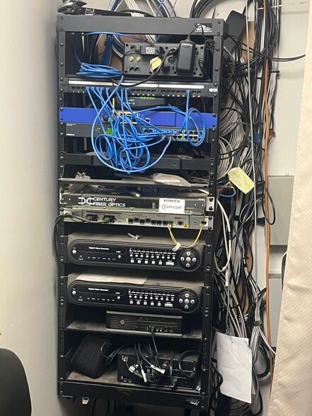 More Photos Of 790 W Chestnut St, Brockton Service For Sale