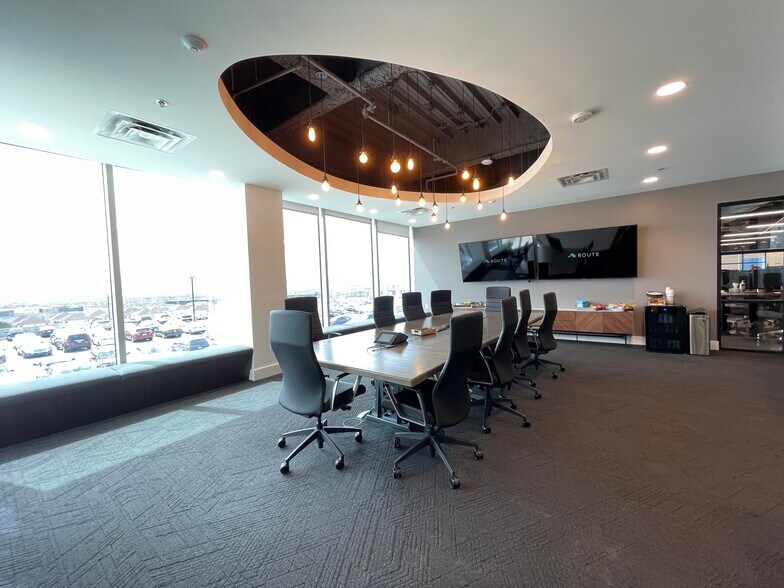 More Photos Of 1557 W Innovation Way, Lehi Office For Lease
