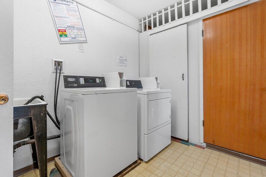 More Photos Of 3040 Nanaimo St, Vancouver Apartments For Sale