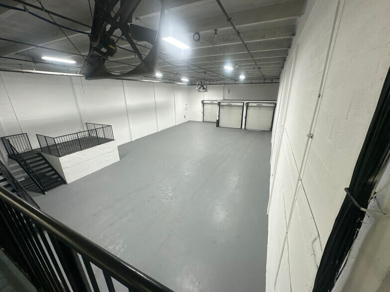 More Photos Of 6055 NW 87th Ave, Miami Warehouse For Lease