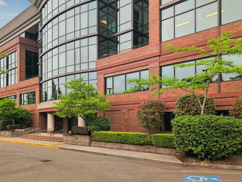 More Photos Of 6100 219th St SW, Mountlake Terrace Coworking Space