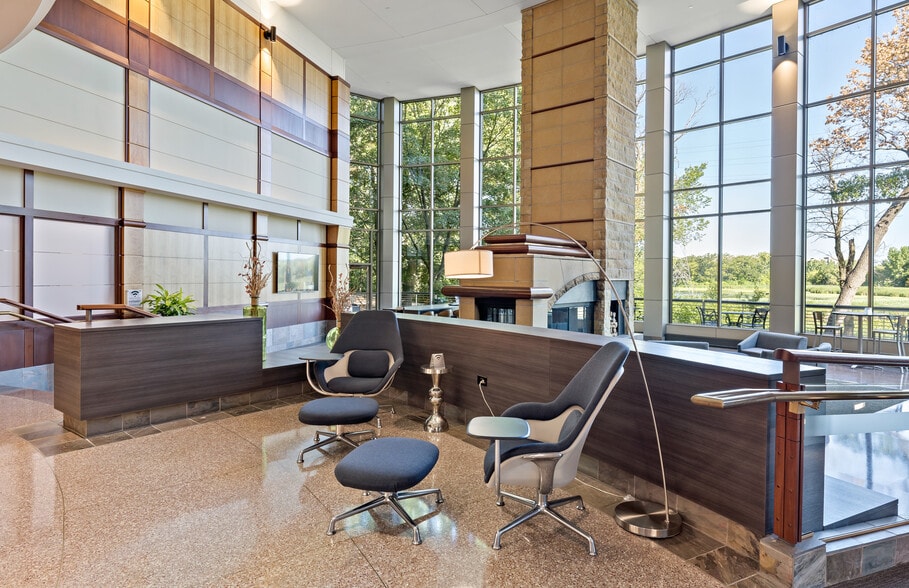 More Photos Of 10400 Viking Dr, Eden Prairie Office For Lease