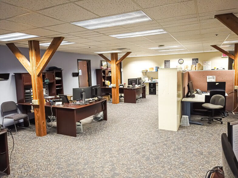 More Photos Of 500 S Hamilton St, Saginaw Medical For Sale
