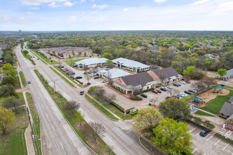 More Photos Of 5601-5605 Virginia Pky, McKinney Medical For Sale