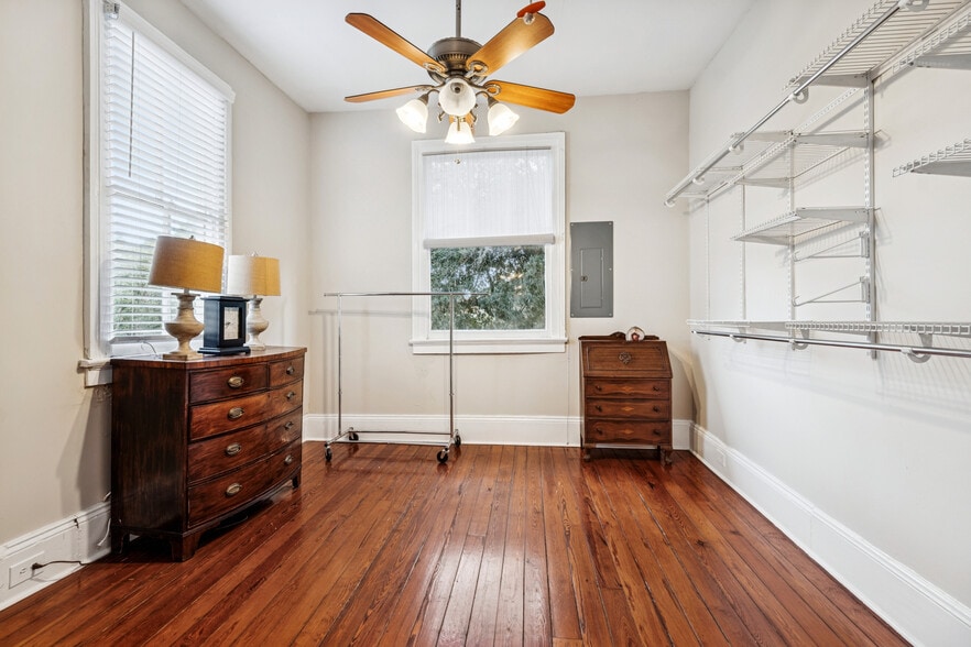 More Photos Of 1300 Arabella St, New Orleans Storefront Retail Residential For Sale