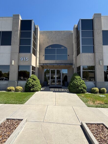 More Photos Of 915 N 400 W, Layton Medical For Lease