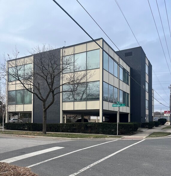 More Photos Of 5135 Golf Rd, Skokie Medical For Sale