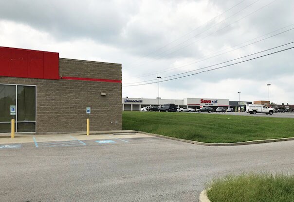 More Photos Of 501 Joseph Dr, Harrodsburg Freestanding For Lease