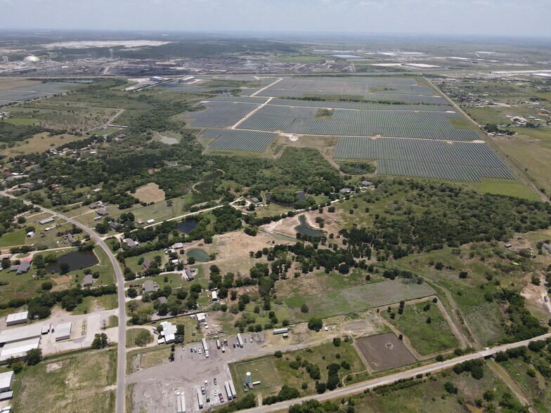 More Photos Of 4331 Cement Valley Rd, Midlothian Warehouse For Sale