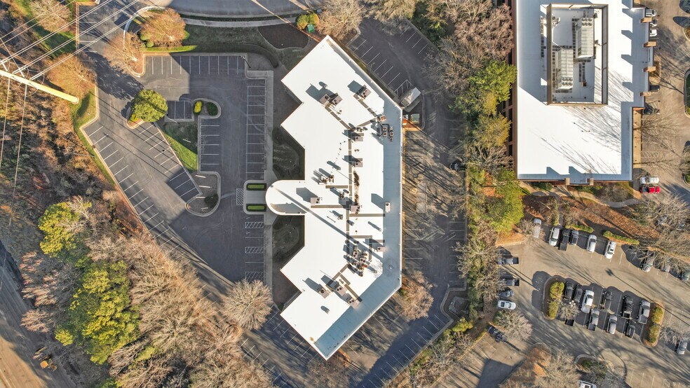 More Photos Of 5520 Capital Center Dr, Raleigh Office For Sale