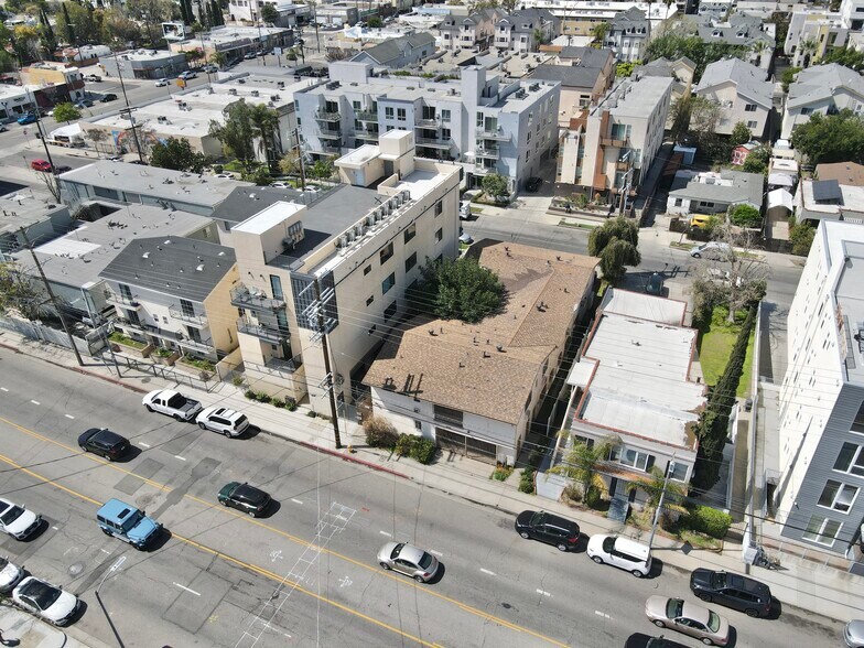 More Photos Of 5237 Cahuenga Blvd, North Hollywood Apartments For Sale