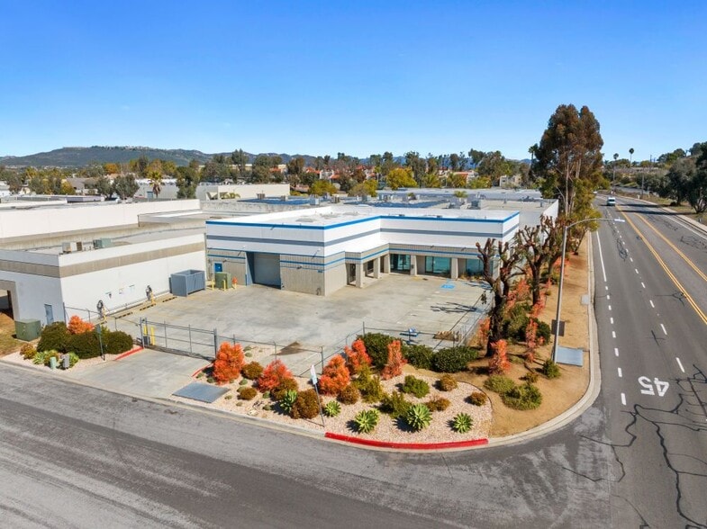 More Photos Of 293 Venture St, San Marcos Manufacturing For Lease