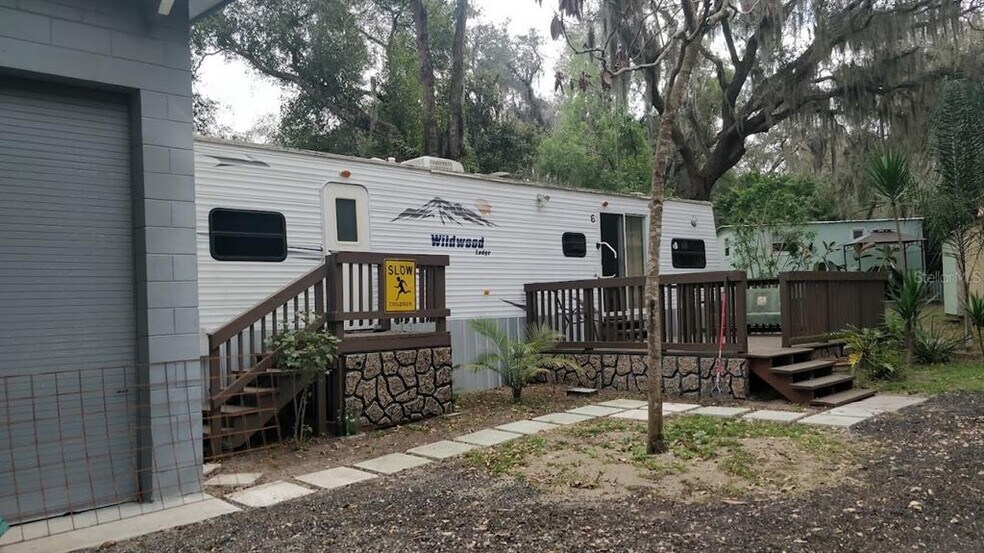More Photos Of 28313 US Highway 27, Leesburg Multifamily For Sale