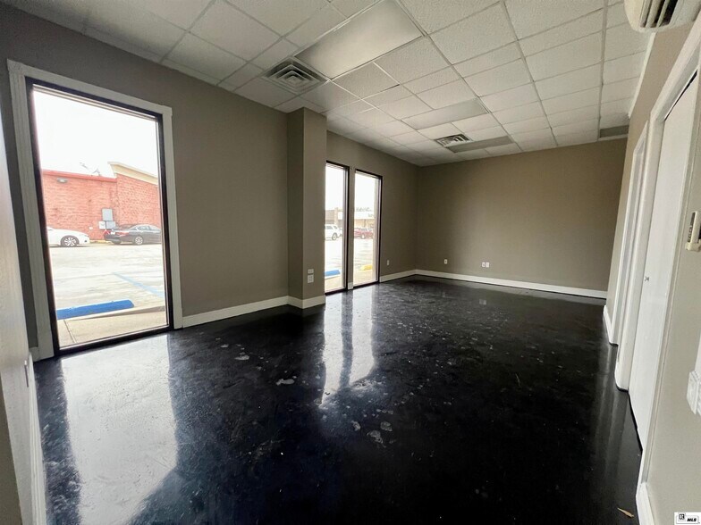 More Photos Of 5324 Cypress St, West Monroe Medical For Lease