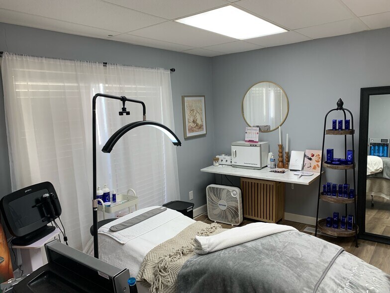 More Photos Of 219 8th St N, Columbus Office Residential For Sale