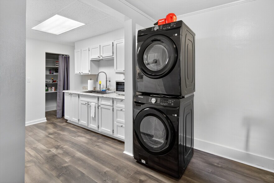 More Photos Of 310 Pleasant St, Ithaca Apartments For Sale