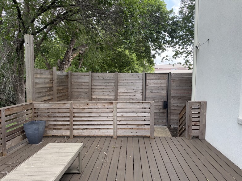 More Photos Of 8301 Shoal Creek Blvd, Austin Medical For Sale
