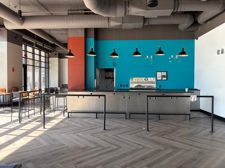More Photos Of 130 S Pennsylvania St, Indianapolis Hotel For Lease