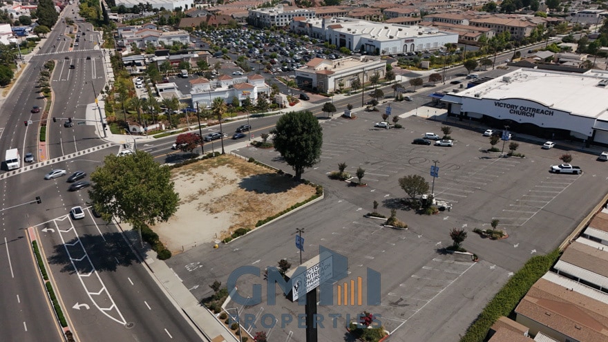 More Photos Of 11758 Whittier Boulevard, Whittier Land For Lease