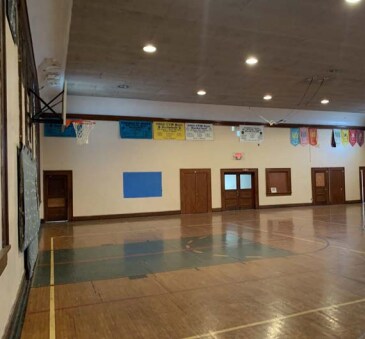 More Photos Of 1526 S 72nd St, West Allis Schools For Lease