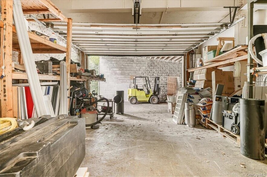 More Photos Of 179 Lindsey Ave, Buchanan Storefront Retail Office For Sale