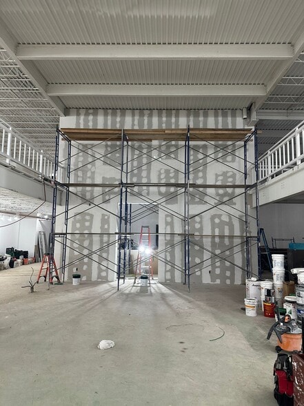 More Photos Of 24 Meadowlands Pky, Secaucus Office For Sale