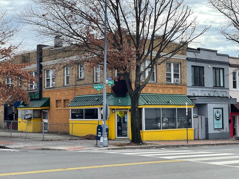 Primary Photo Of 5125 Georgia Ave NW, Washington Restaurant For Lease