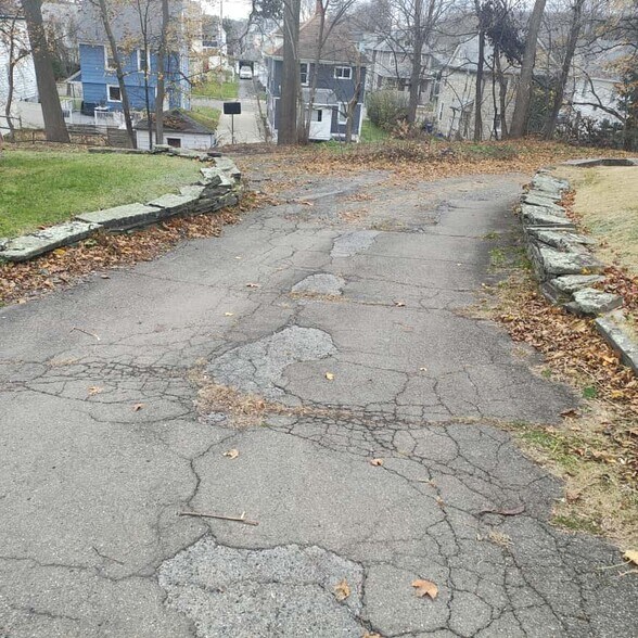 More Photos Of 41 Howard Ave, Binghamton Office Residential For Lease