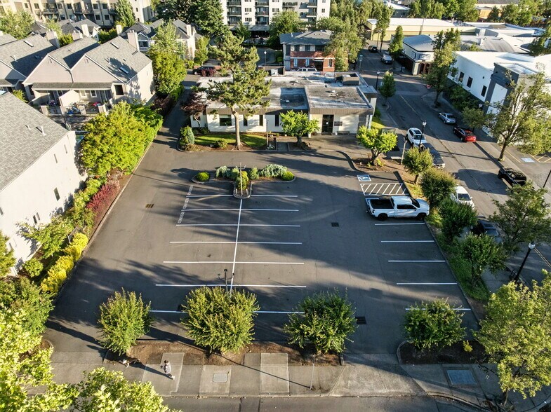 More Photos Of 400 NE Roberts Ave, Gresham Medical For Sale
