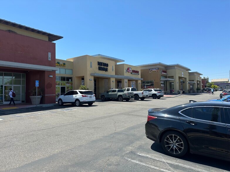 More Photos Of 14073 Main St, Hesperia Department Store For Sale