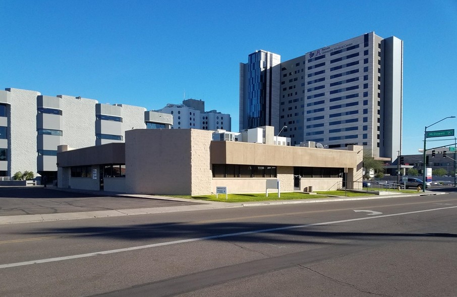 Primary Photo Of 1002 E McDowell Rd, Phoenix Medical For Lease