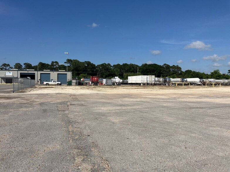 More Photos Of 6315 Highway 347, Beaumont Land For Lease