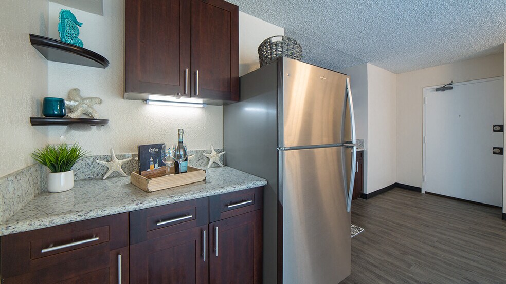 More Photos Of 441 Walina St, Honolulu Apartments For Sale