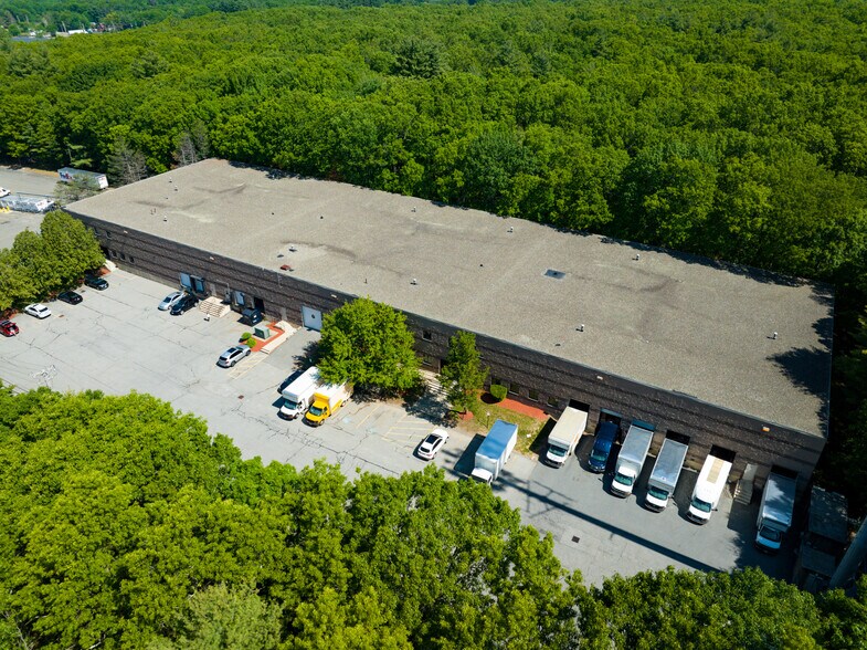 More Photos Of 377 Ballardvale St, Wilmington Warehouse For Lease