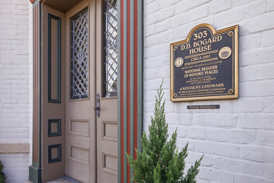 More Photos Of 303 E 4th St, Owensboro Office For Sale